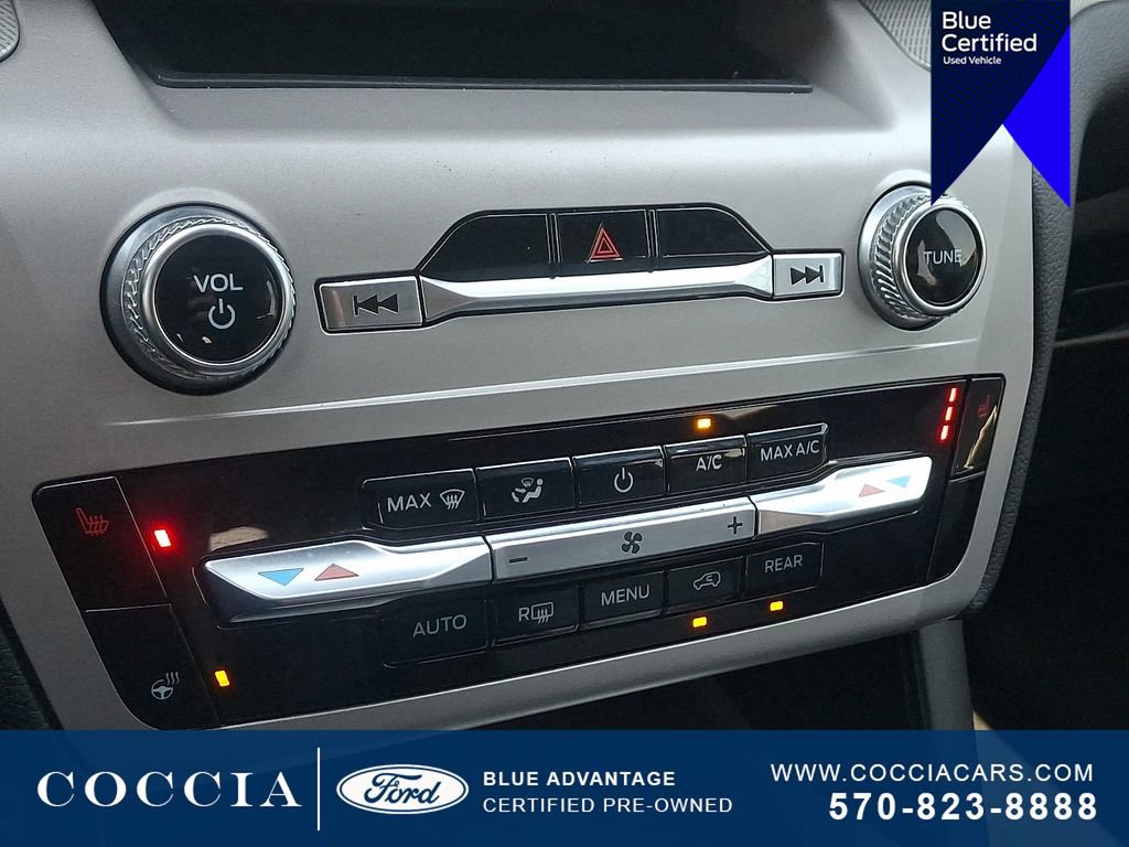 Certified 2023 Ford Explorer XLT w/ Equipment Group 202A AWD/4WD image 17
