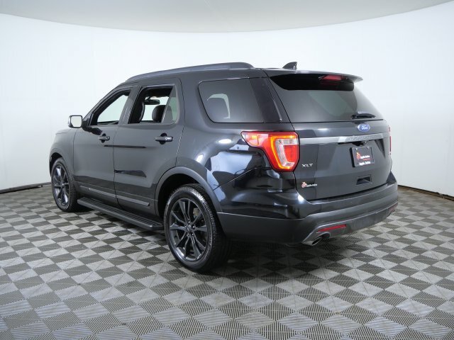 Certified 2017 Ford Explorer XLT w/ Equipment Group 202A AWD/4WD image 4