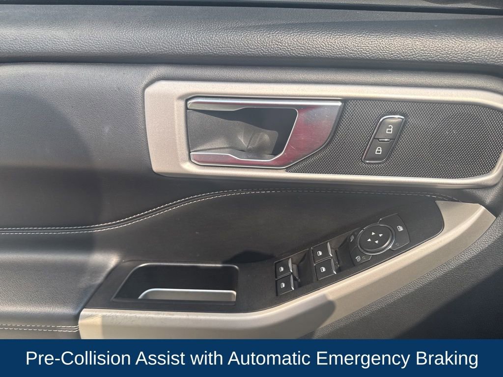 Certified 2022 Ford Explorer XLT RWD image 10