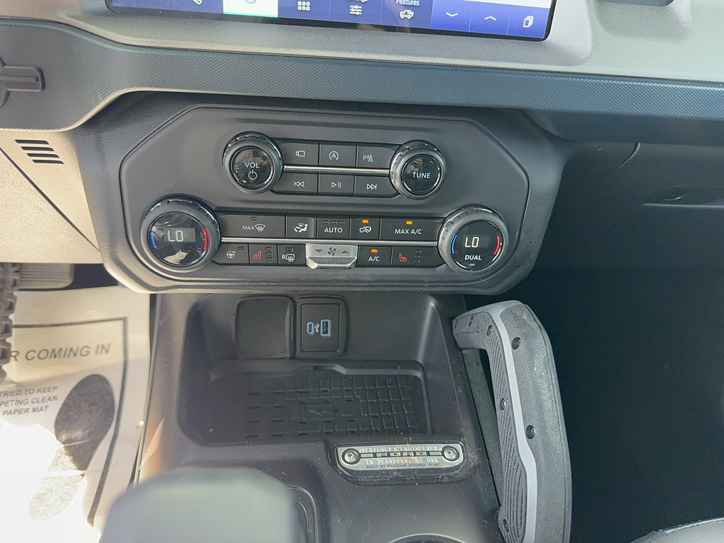 Certified 2024 Ford Bronco Outer Banks AWD/4WD image 22