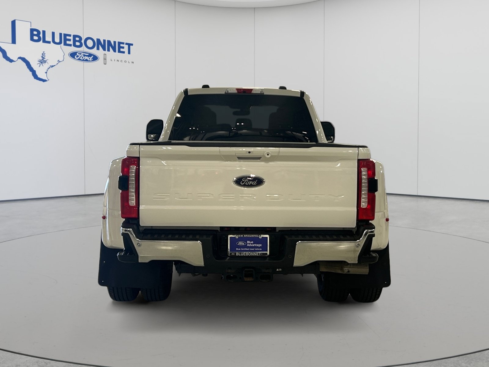 Certified 2025 Ford F350 Lariat w/ Camper Package AWD/4WD image 6