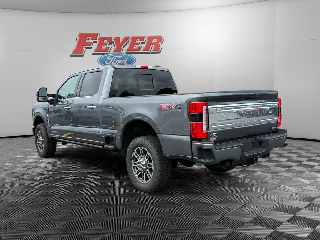 Certified 2025 Ford F350 Platinum w/ Platinum Plus Package AWD/4WD image 3
