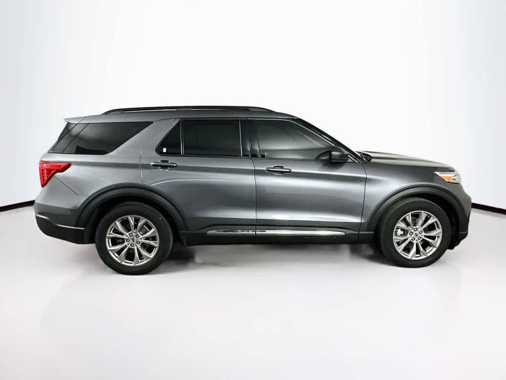 Certified 2023 Ford Explorer XLT w/ Equipment Group 202A RWD image 26