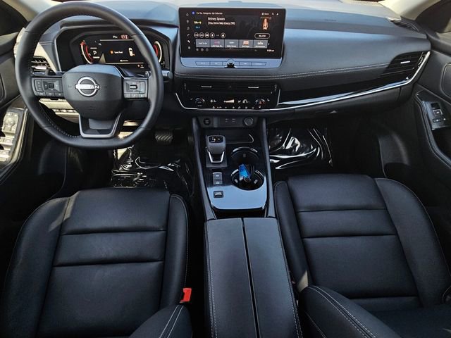 Used 2026 Nissan Rogue SL FWD image 21