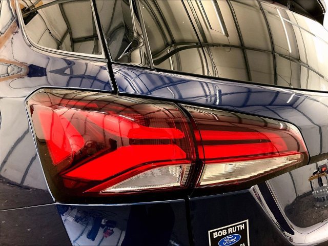 Used 2023 Chevrolet Equinox RS AWD/4WD image 28