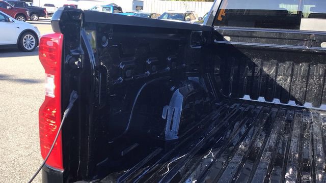 Used 2025 Chevrolet Silverado 1500 LT w/ All Star Edition Plus image 9