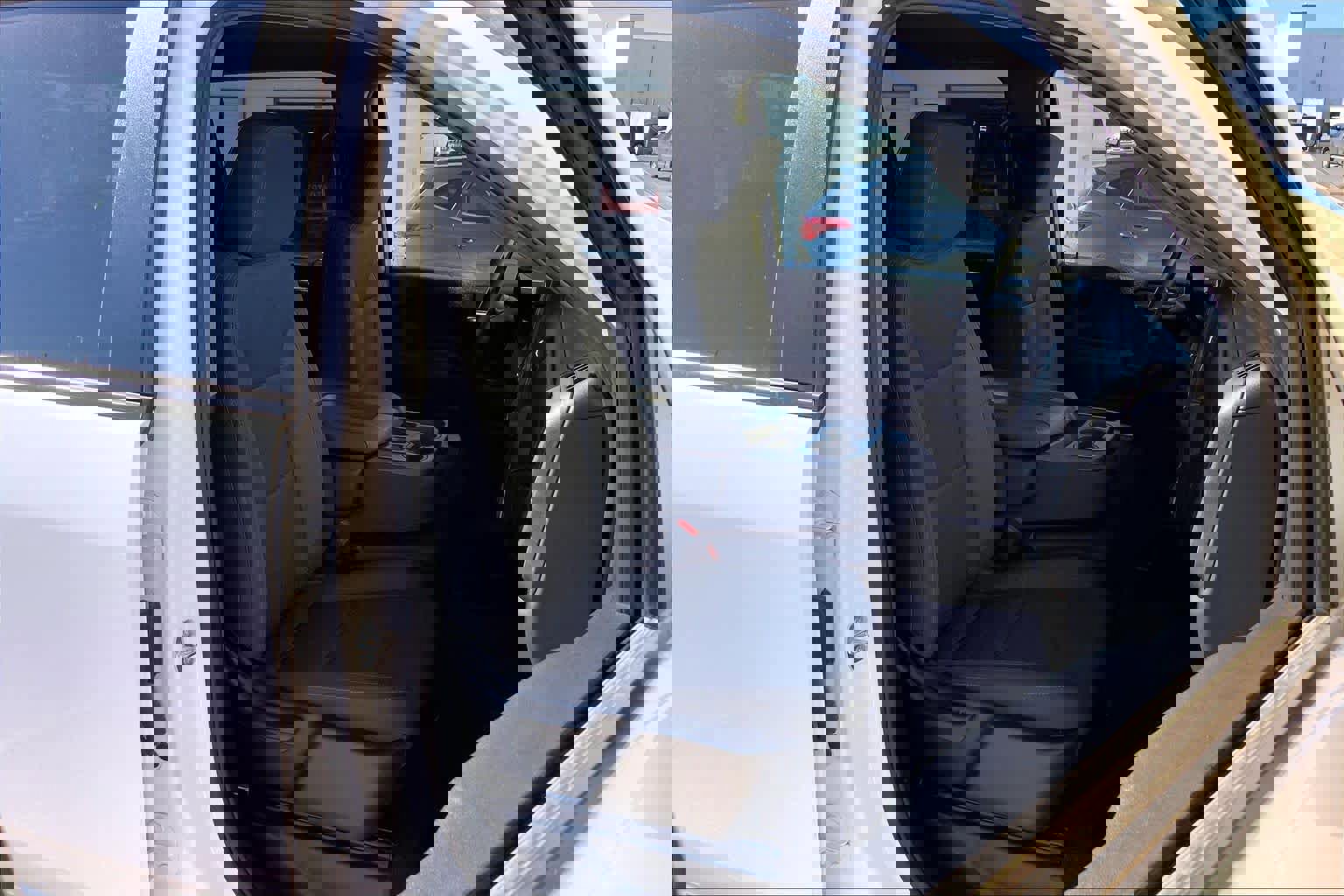 Used 2024 Chevrolet Silverado 2500 Custom w/ Custom Convenience Package image 11