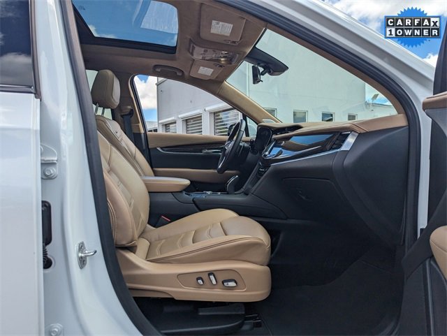 Used 2024 Cadillac XT6 Sport w/ Platinum Package image 22