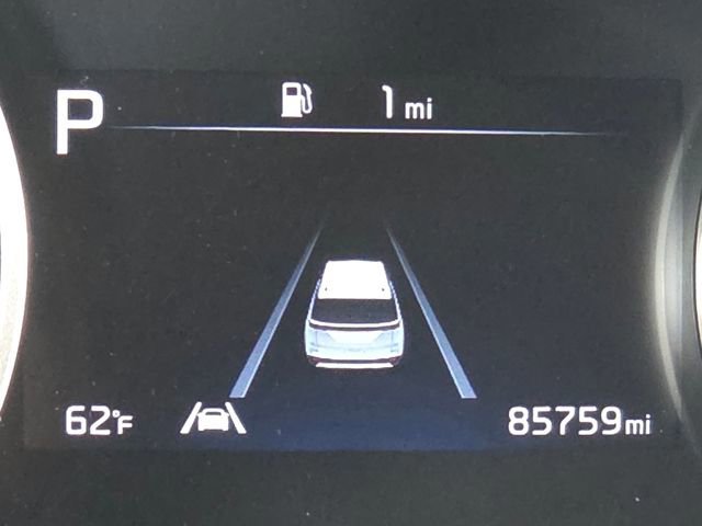 Used 2022 Kia Carnival LX image 26