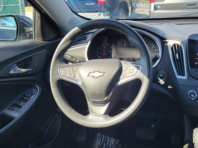 Used 2023 Chevrolet Malibu LT FWD image 14