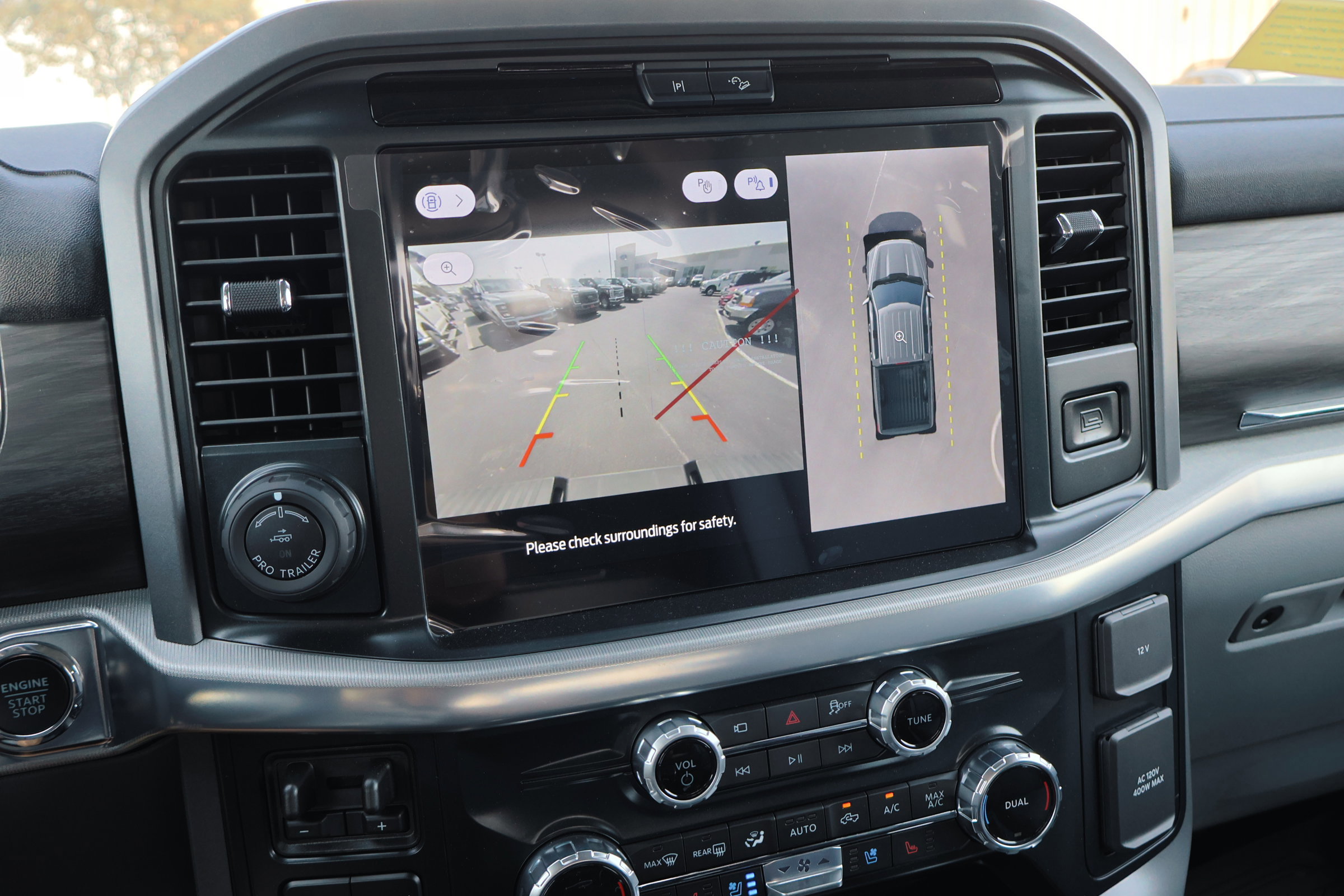 Certified 2025 Ford F150 Lariat w/ Equipment Group 501A Mid image 26