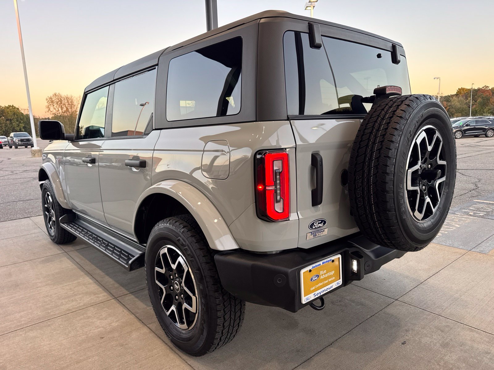 Certified 2026 Ford Bronco Outer Banks AWD/4WD image 5