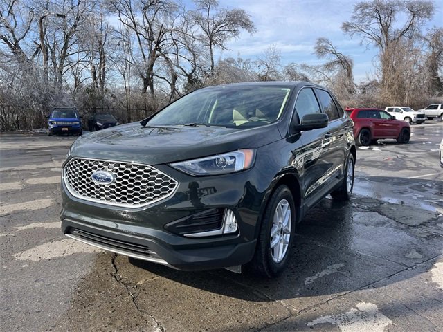 Certified 2024 Ford Edge SEL w/ Convenience Package image 7