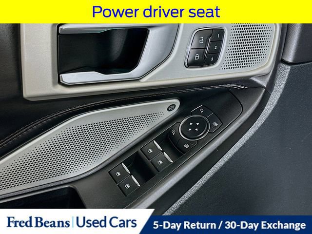 Certified 2020 Ford Explorer Platinum w/ Premium Technology Package image 24