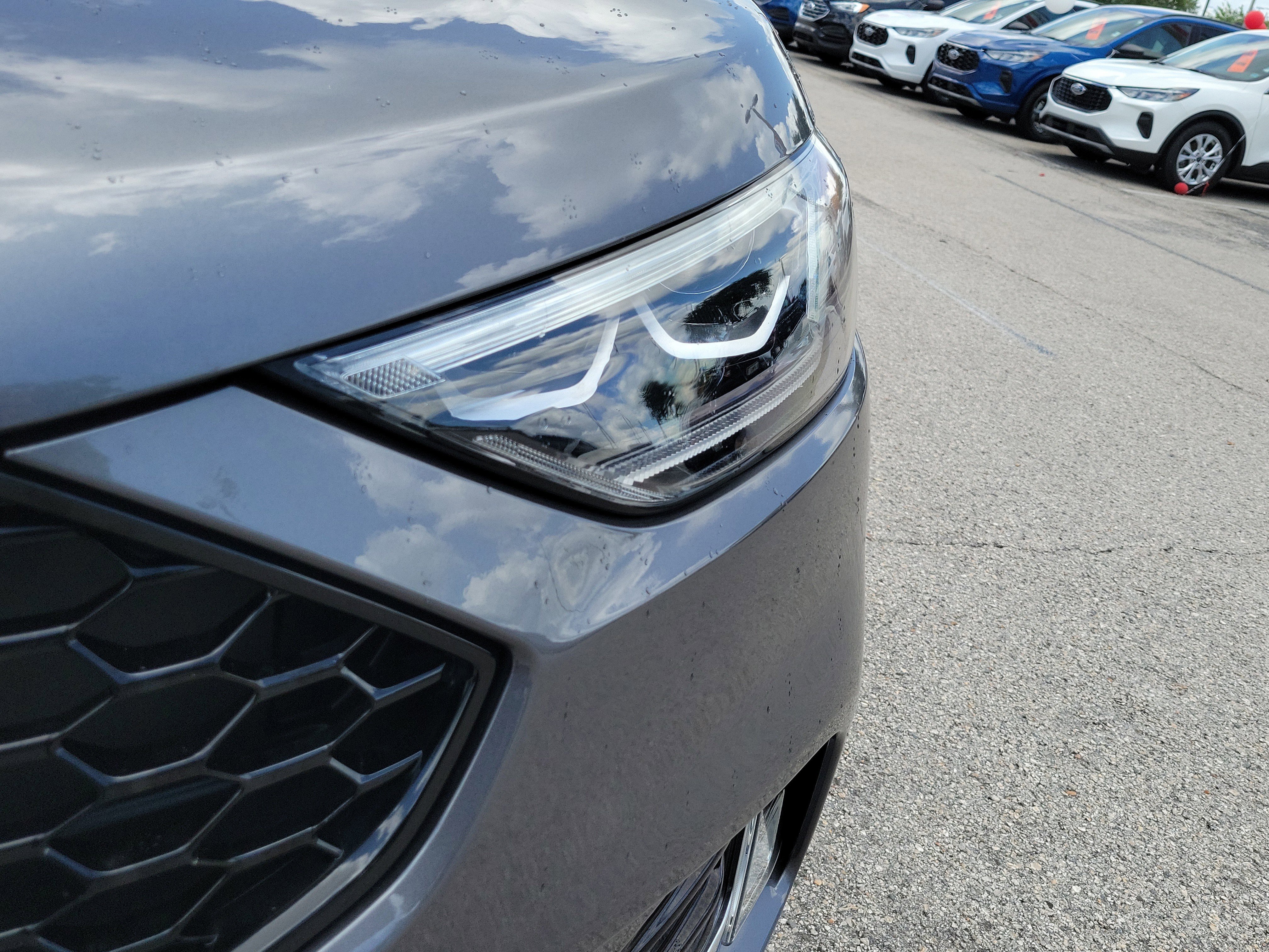 Certified 2022 Ford Edge ST w/ Equipment Group 401A AWD/4WD image 3
