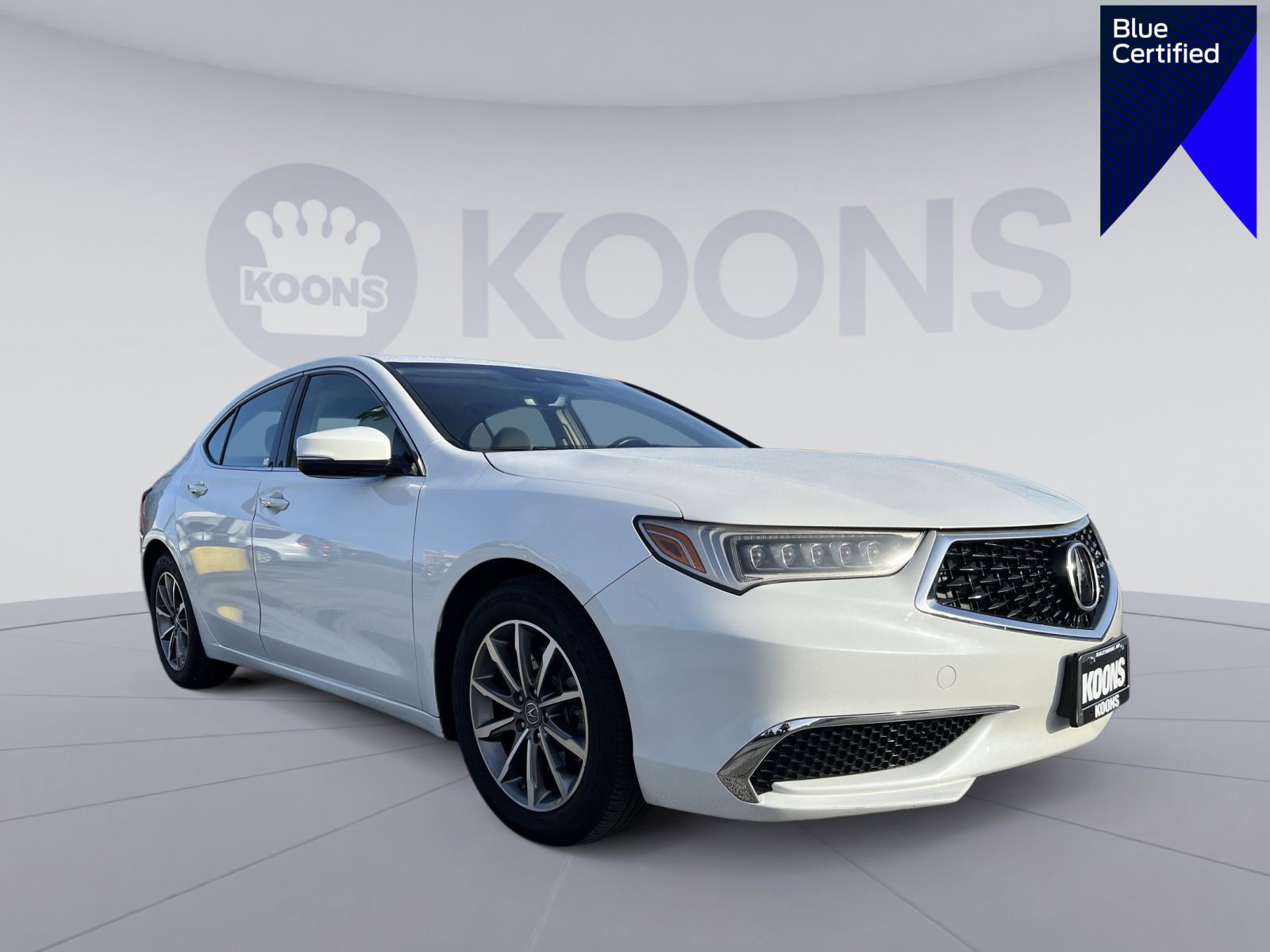 Used 2020 Acura TLX image 1