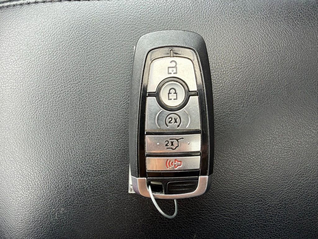 Certified 2022 Ford Edge SEL w/ Convenience Package AWD/4WD image 26