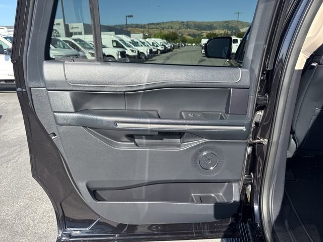 Certified 2024 Ford Expedition Max XLT AWD/4WD image 10
