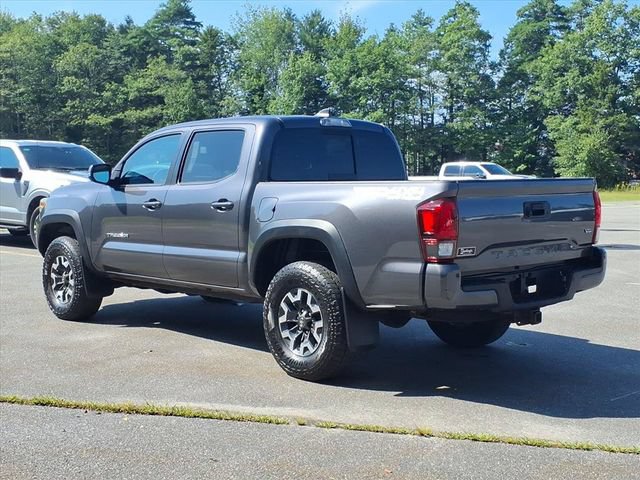 Used 2019 Toyota Tacoma TRD Off-Road w/ TRD Premium Off Road Package AWD/4WD image 7