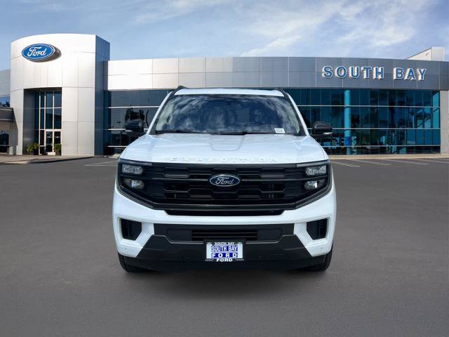 Certified 2025 Ford Expedition Active AWD/4WD image 8