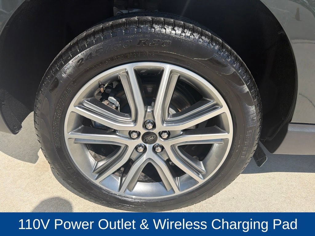 Certified 2024 Ford Edge Titanium AWD/4WD image 13