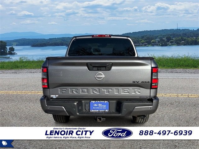 Used 2023 Nissan Frontier SV w/ Midnight Edition Package image 4