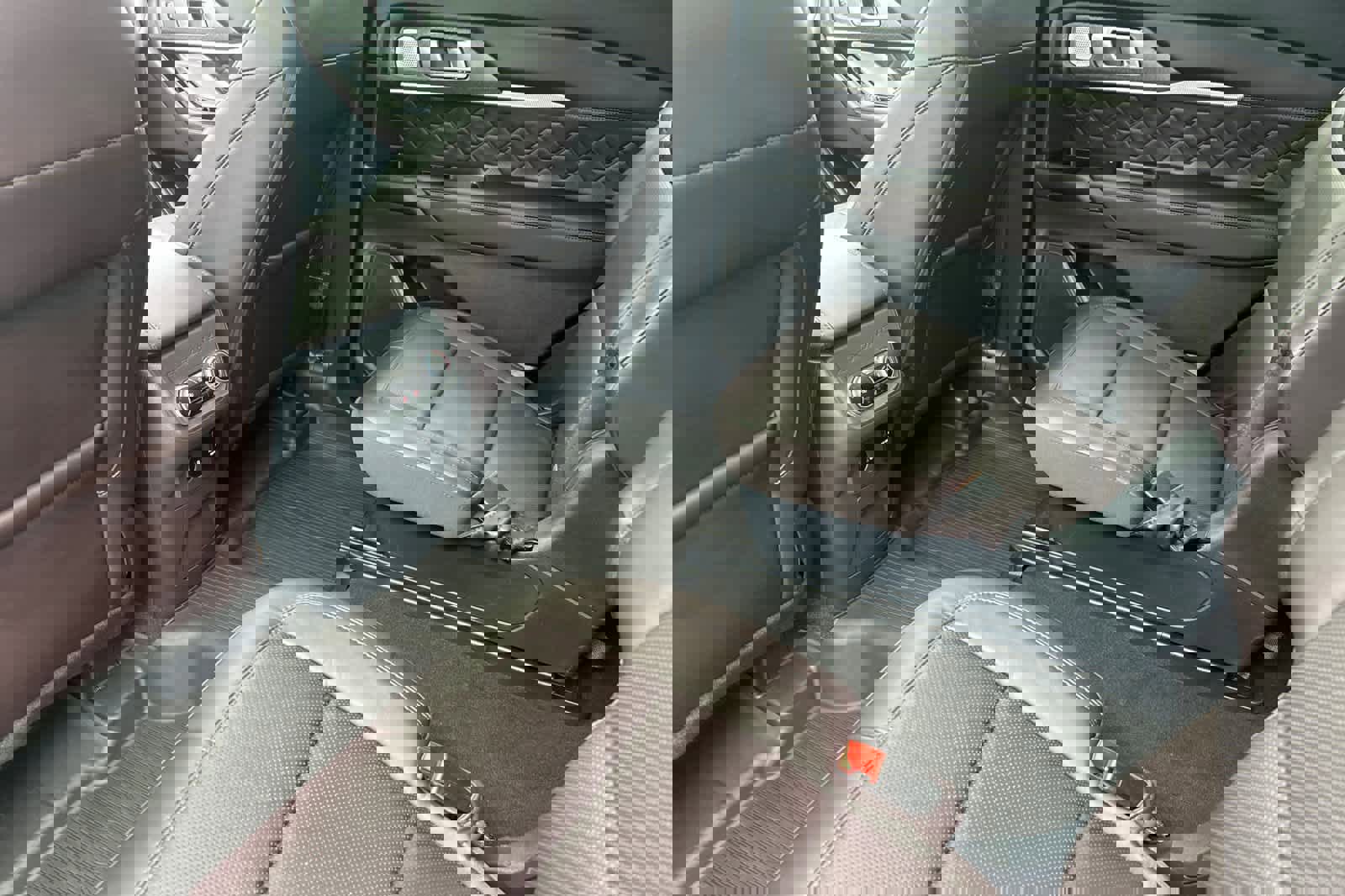 Certified 2025 Ford Explorer Platinum w/ Ultimate Package image 10