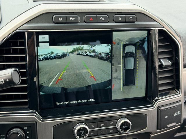 Certified 2022 Ford F350 Platinum AWD/4WD image 12