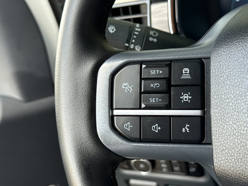 Certified 2025 Ford F150 Lariat AWD/4WD image 23