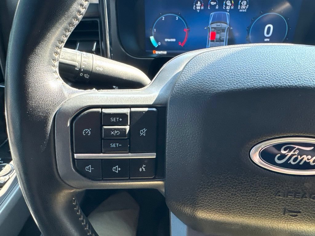 Certified 2024 Ford F350 Lariat w/ Chrome Package AWD/4WD image 22