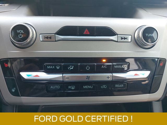 Certified 2022 Ford Explorer XLT w/ Equipment Group 202A AWD/4WD image 24