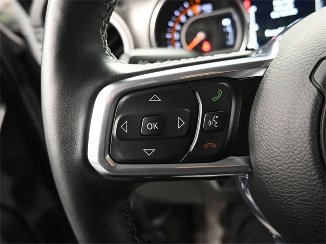 Used 2021 Jeep Gladiator Overland w/ Cold Weather Group image 16