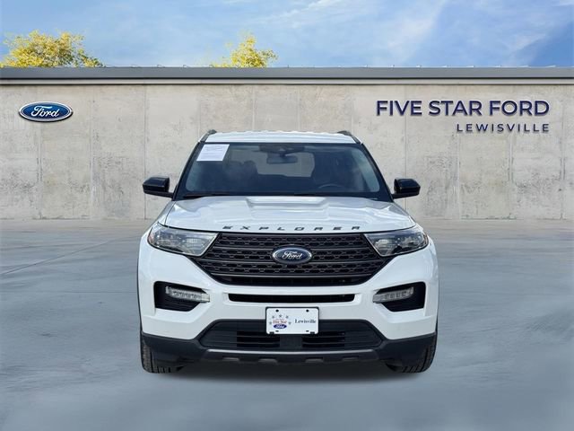 Certified 2022 Ford Explorer XLT w/ Equipment Group 202A image 7