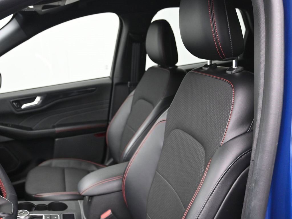 Certified 2023 Ford Escape ST-Line w/ Equipment Group 301A image 29