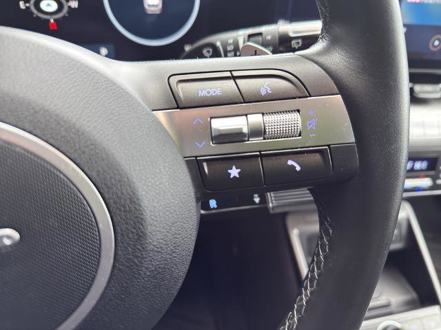 Used 2025 Hyundai Kona SEL image 20