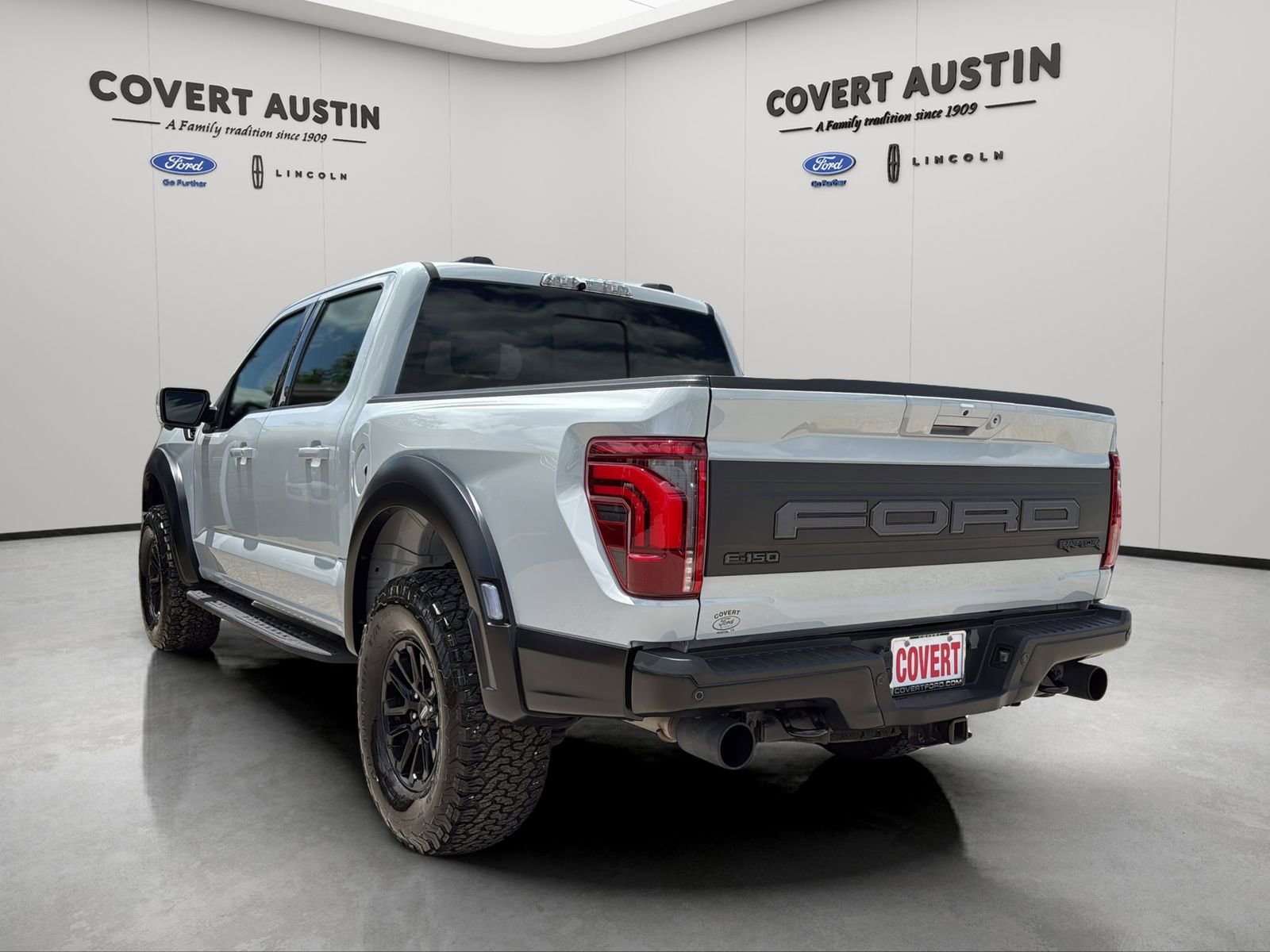 Certified 2024 Ford F150 Raptor AWD/4WD image 3