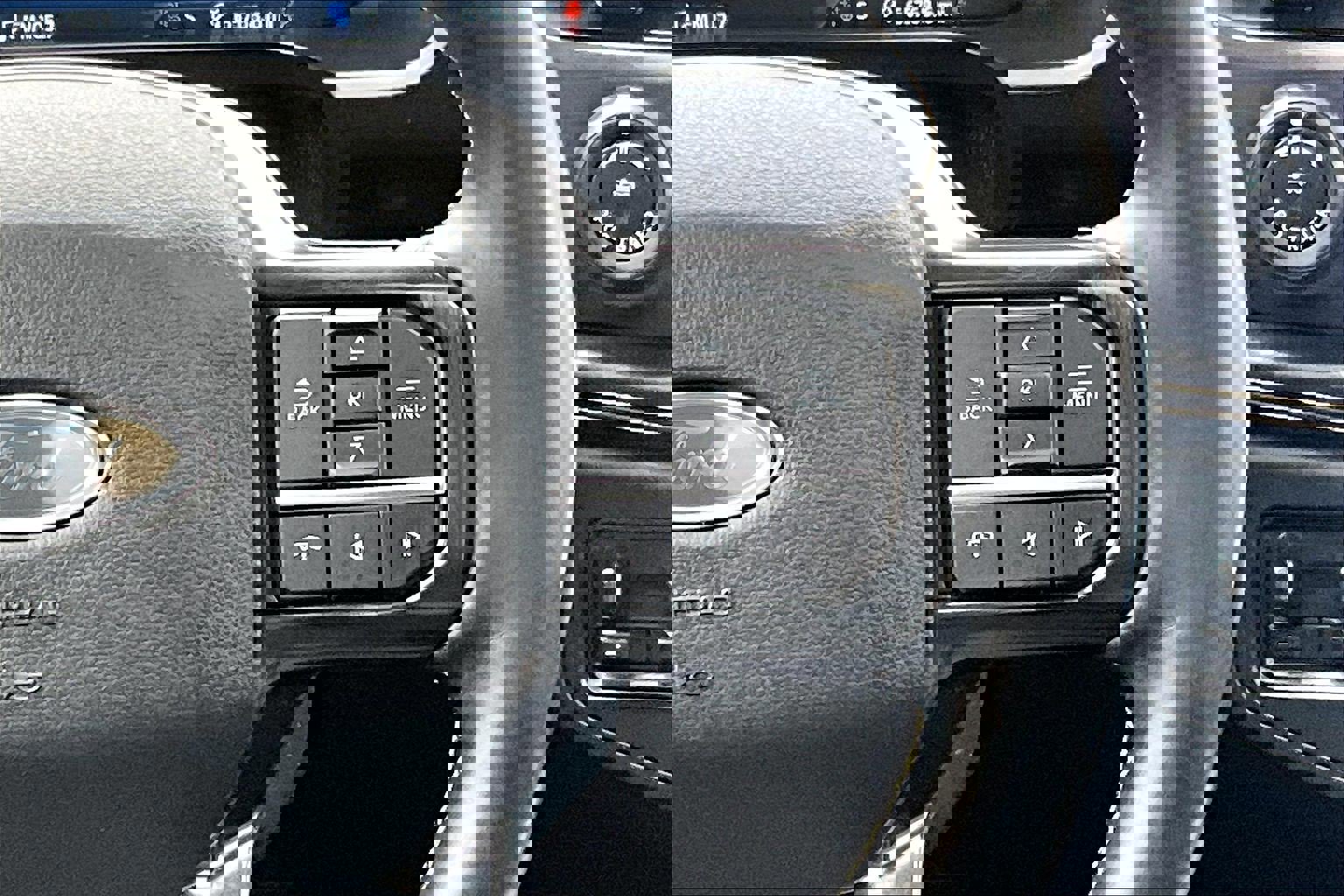 Certified 2022 Ford Expedition Platinum image 21