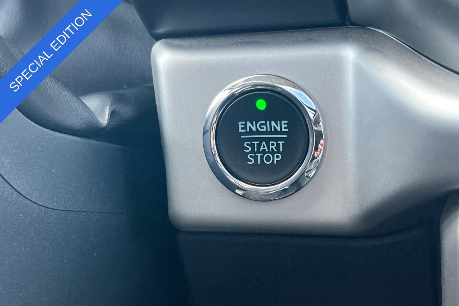 Certified 2023 Ford Expedition Max XLT image 26