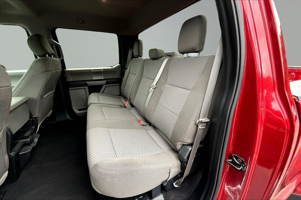 Certified 2019 Ford F450 XLT w/ XLT Premium Package AWD/4WD image 26