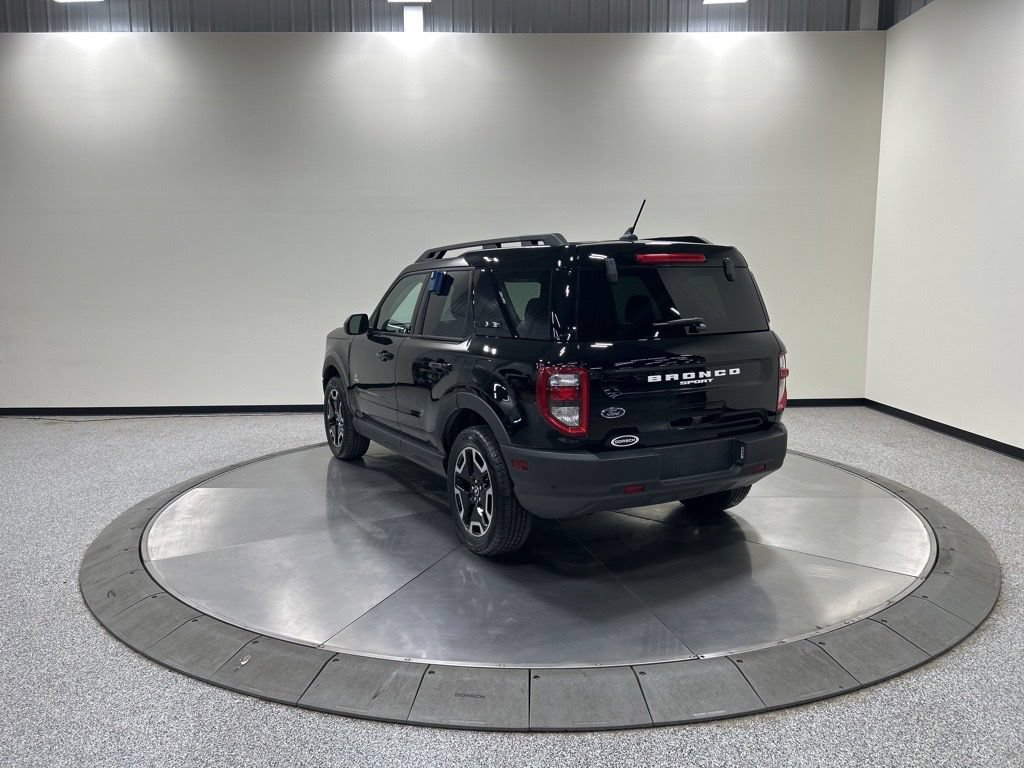 Certified 2023 Ford Bronco Sport Outer Banks w/ Tech Package AWD/4WD image 8