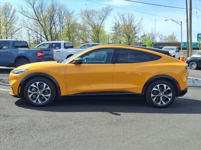 Certified 2022 Ford Mustang Mach-E Premium AWD/4WD image 20