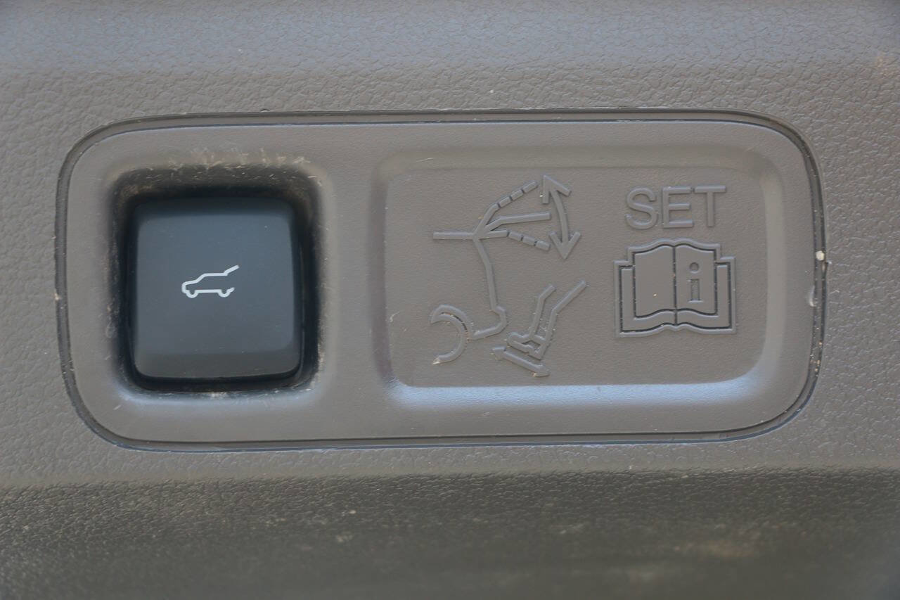 Certified 2019 Ford Expedition Max Limited AWD/4WD image 12