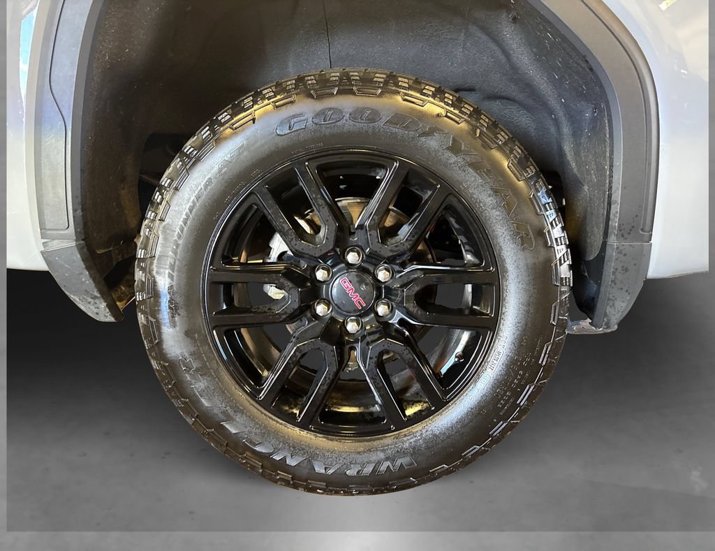 Used 2024 GMC Sierra 1500 Elevation w/ Elevation Premium Package AWD/4WD image 21