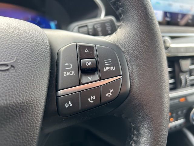 Certified 2020 Ford Escape Titanium image 11