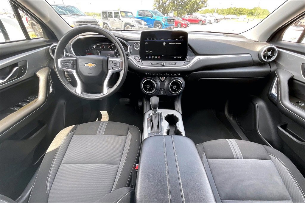 Used 2023 Chevrolet Blazer LT image 7