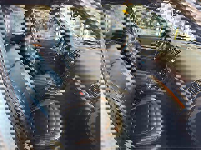 Certified 2019 Ford Explorer XLT w/ Equipment Group 202A image 35