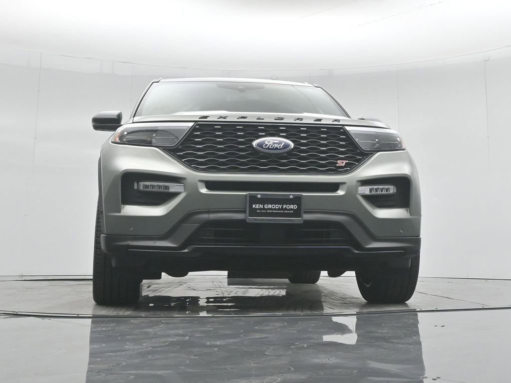 Certified 2020 Ford Explorer ST w/ ST Street Pack image 48