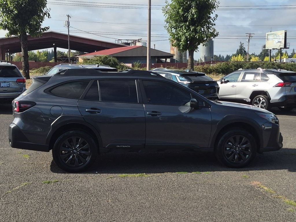Used 2023 Subaru Outback Onyx Edition AWD/4WD image 6
