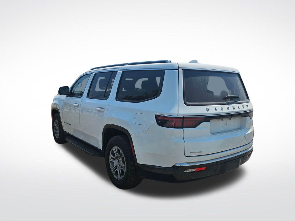 Used 2023 Jeep Wagoneer 4WD image 7