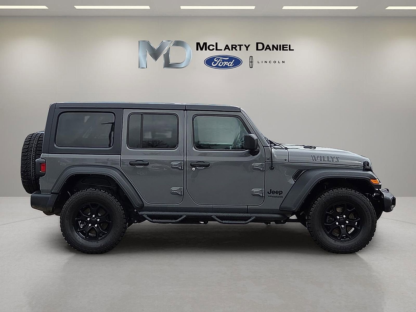 Used 2021 Jeep Wrangler Unlimited Willys image 6
